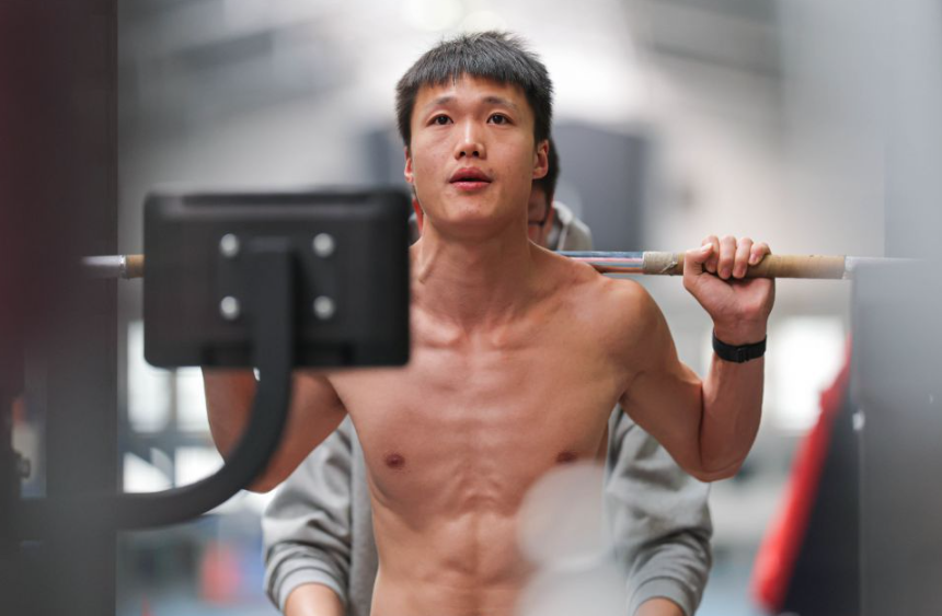 乐竞体育平台网站的社交功能与社区氛围